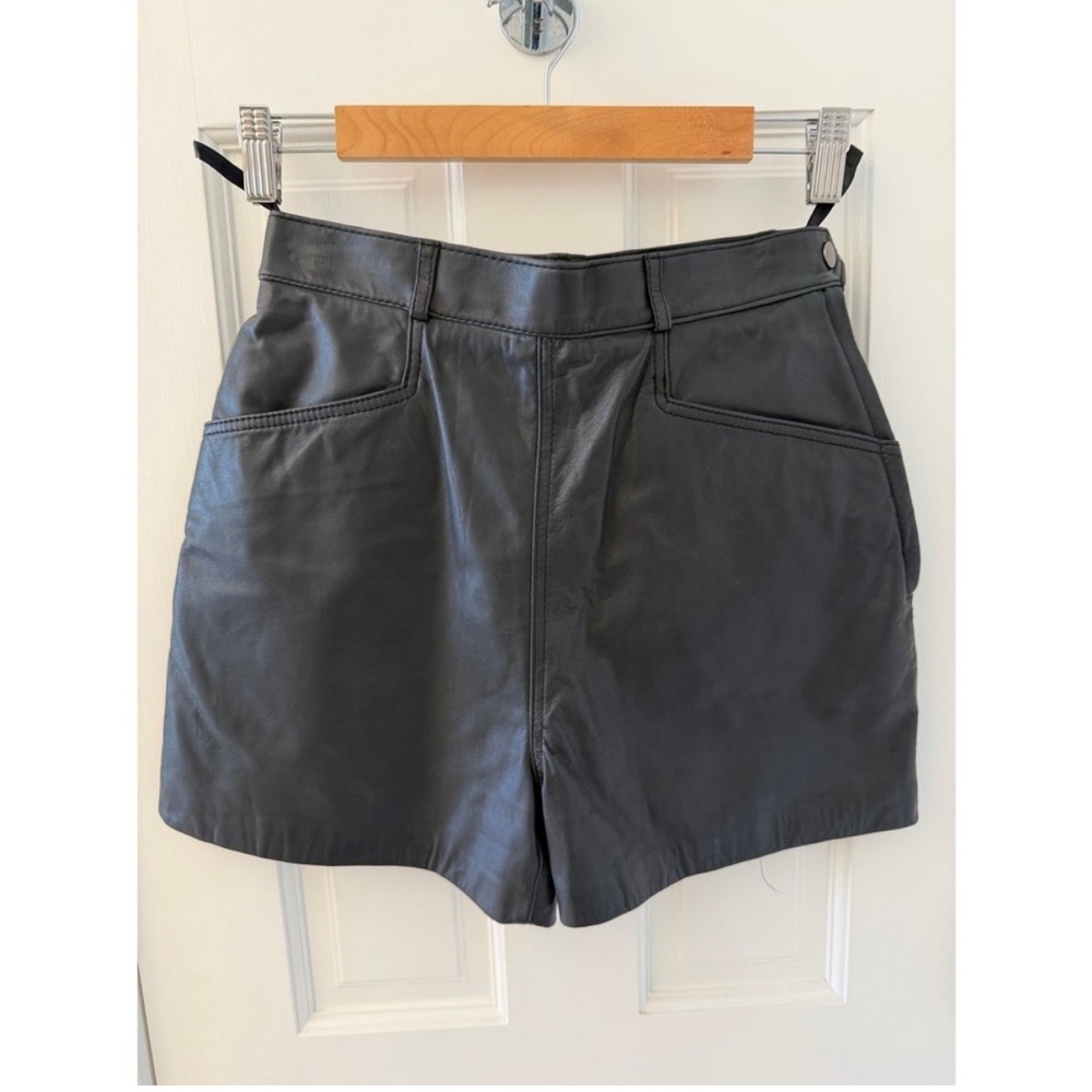 Wilson's Vintage Black Genuine Leather Shorts High Waist Size 8 Bikercore